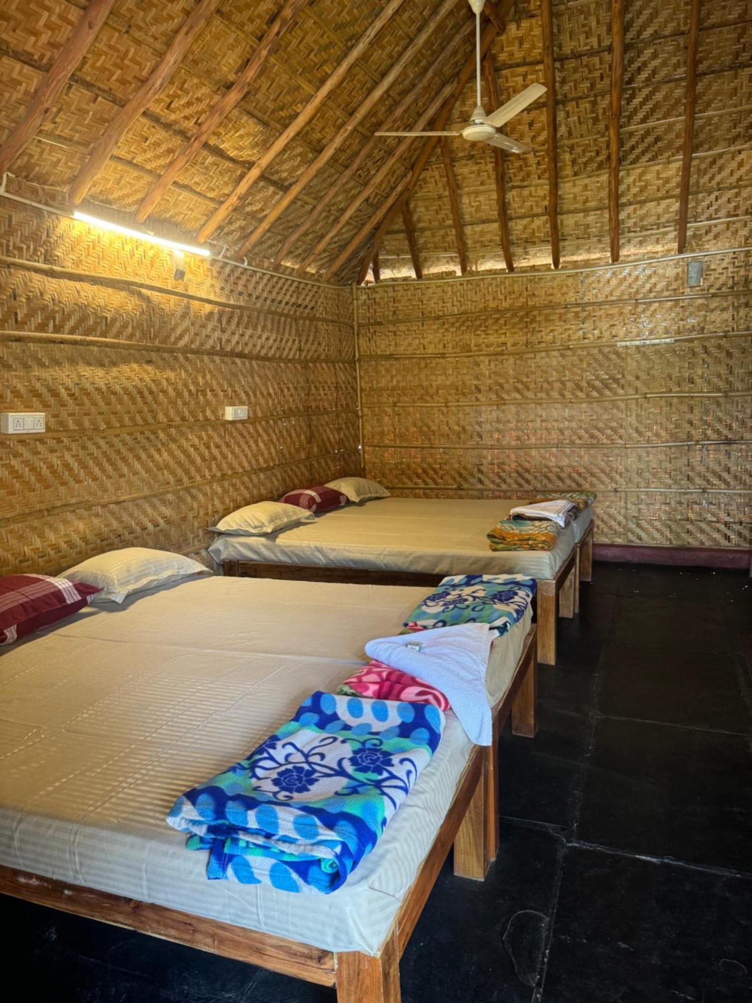 Hotel Hill Stone View Hampi Esterno foto