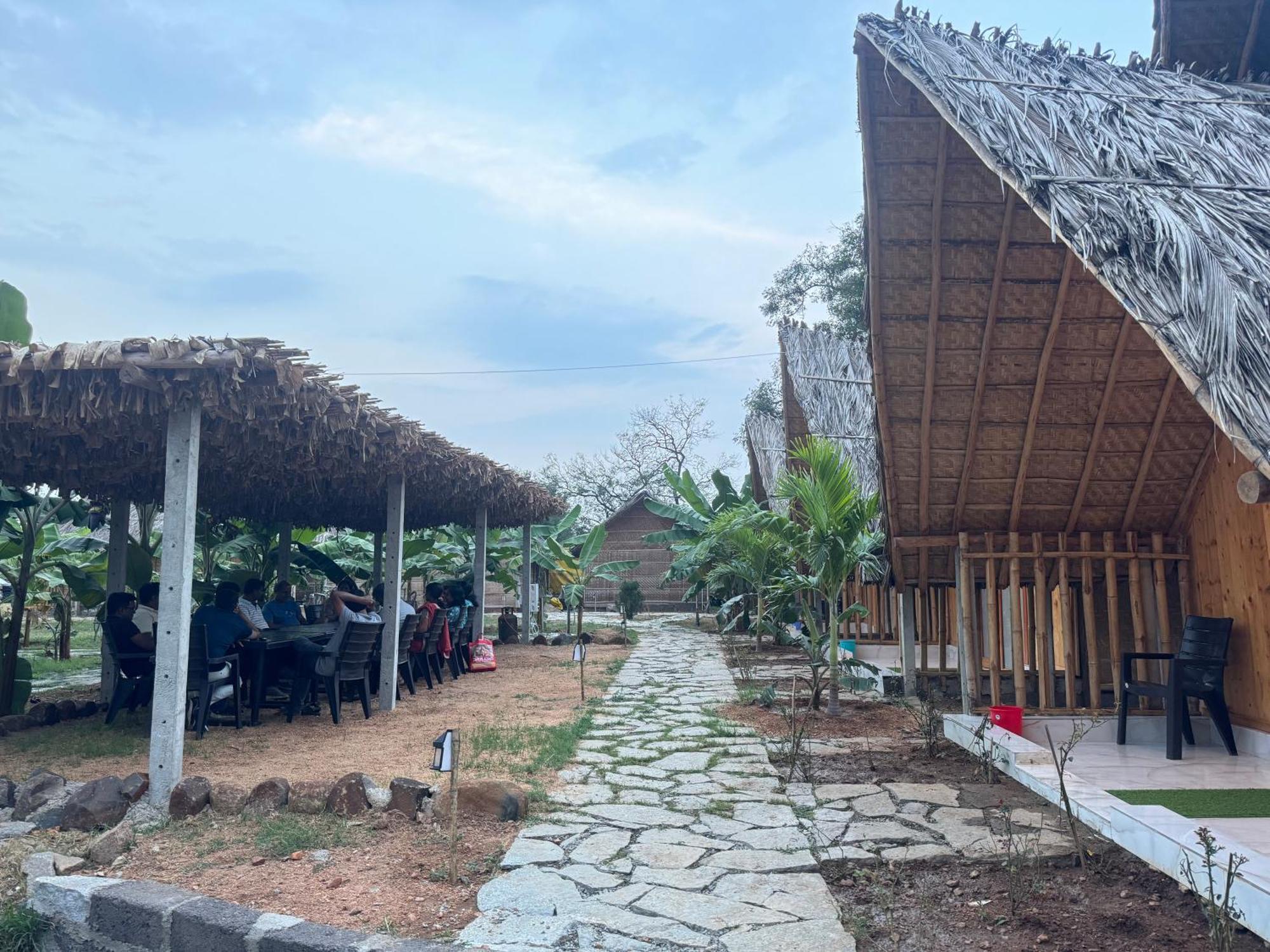 Hotel Hill Stone View Hampi Esterno foto