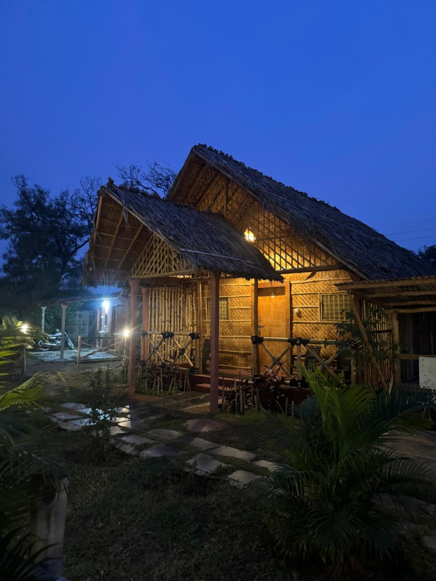 Hotel Hill Stone View Hampi Esterno foto